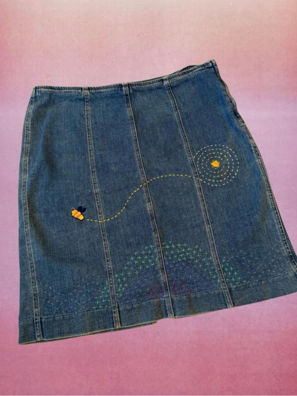 Super cute embroidered bumble denim skirt
